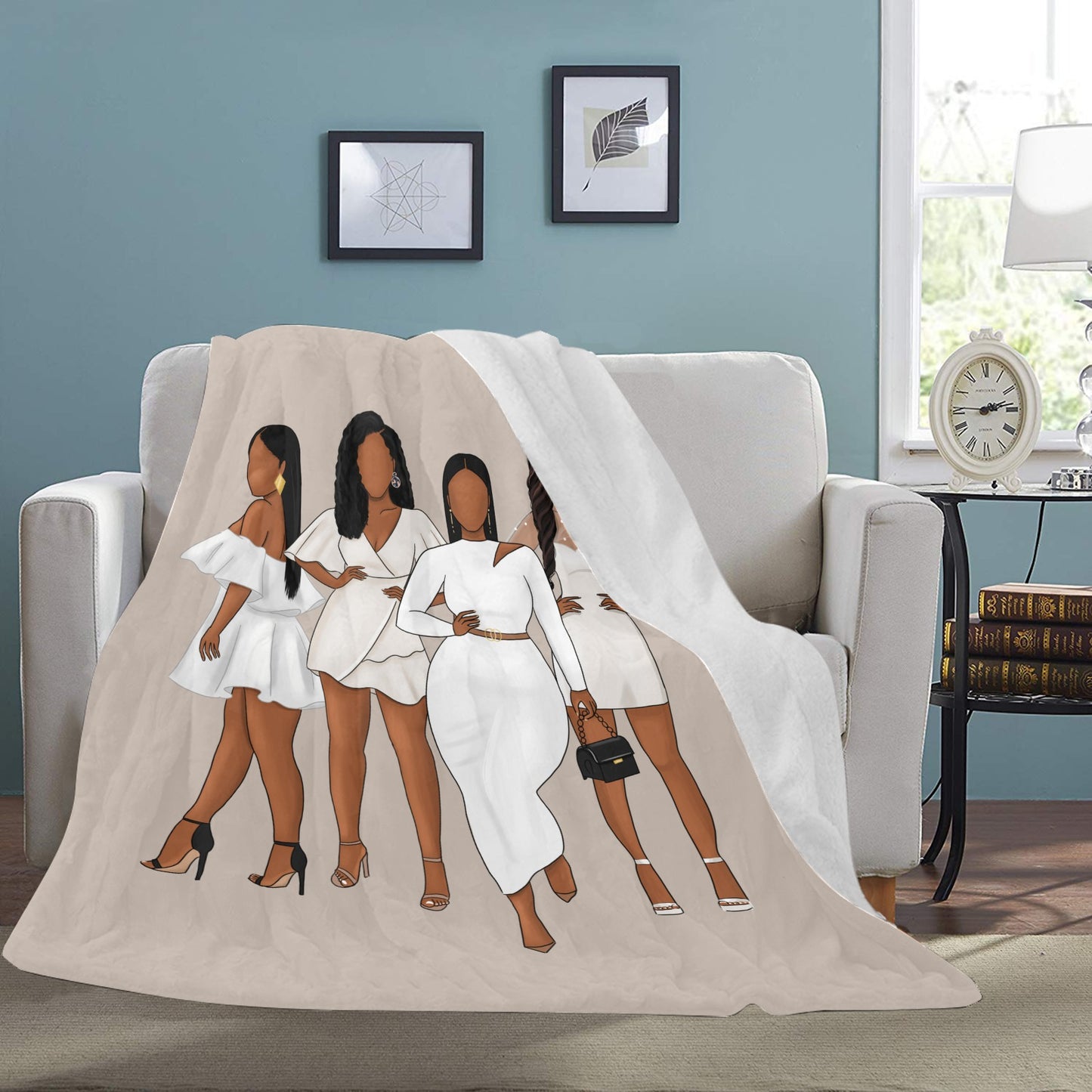 GLAM WHITE GIRLS Plush Blanket