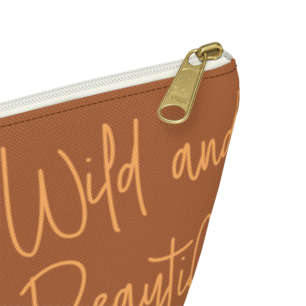 WILD CHIC Pouch w T-bottom